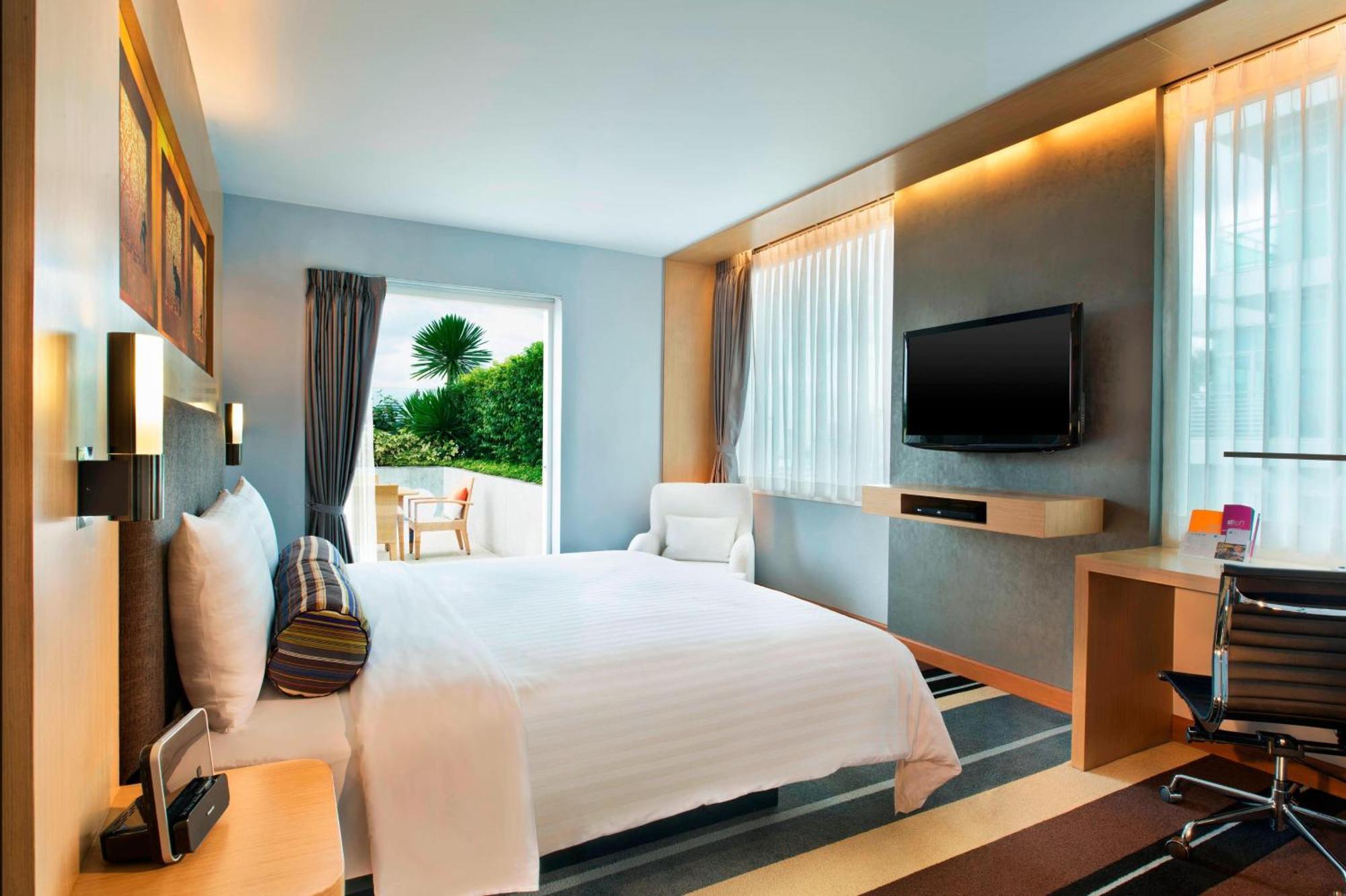 Aloft Bangkok - Sukhumvit 11 Otel Dış mekan fotoğraf